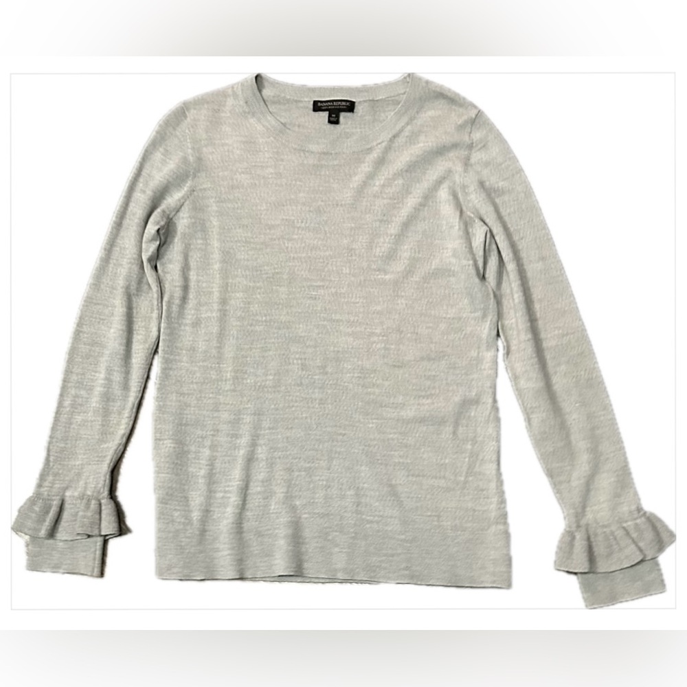 Banana Republic 100% Merino Wool Gray Bell Sleeve Sweater Sz M